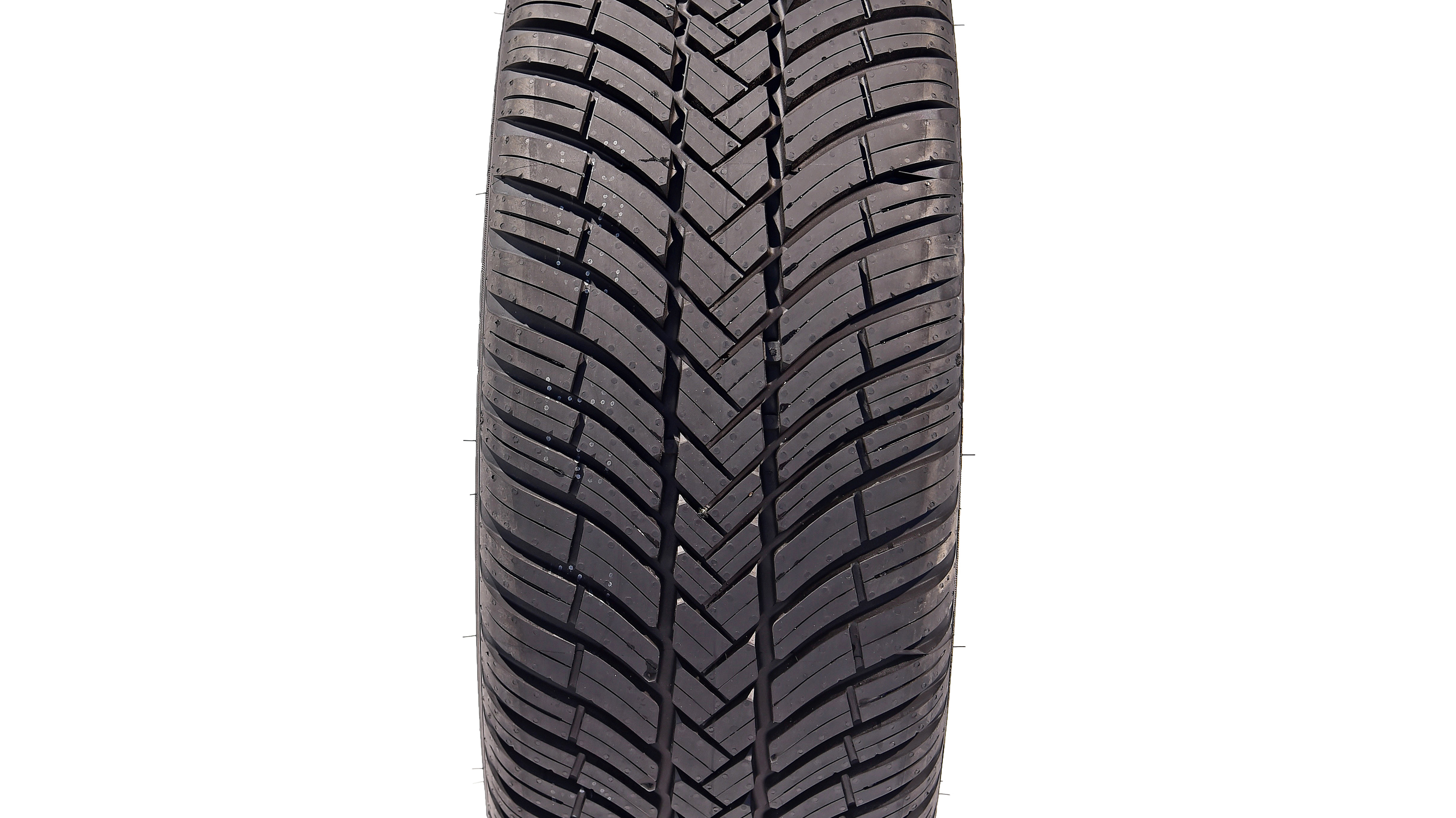 Cooper Discoverer All Season tyre
