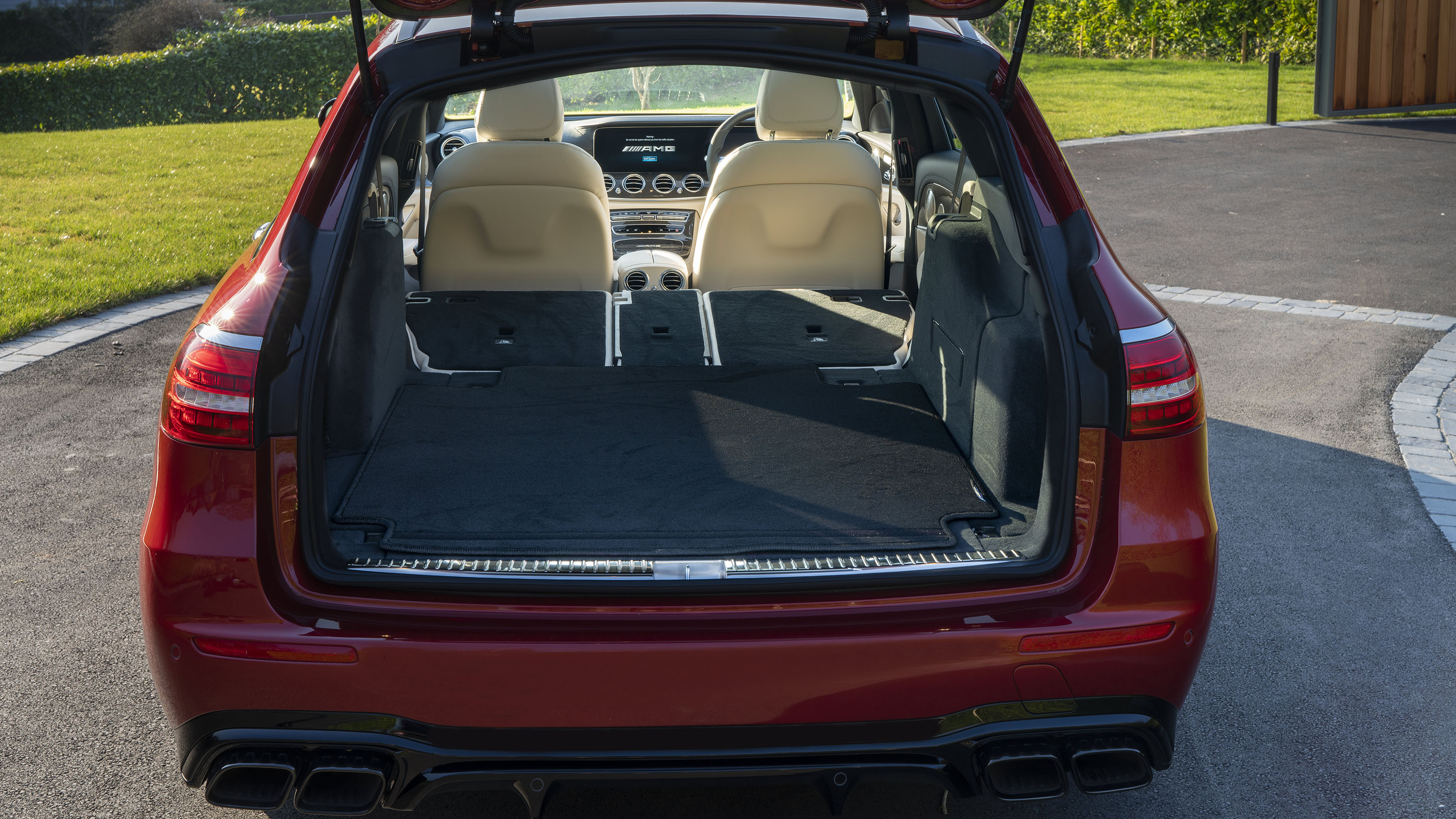 Mercedes-AMG E 63 estate boot - seats down