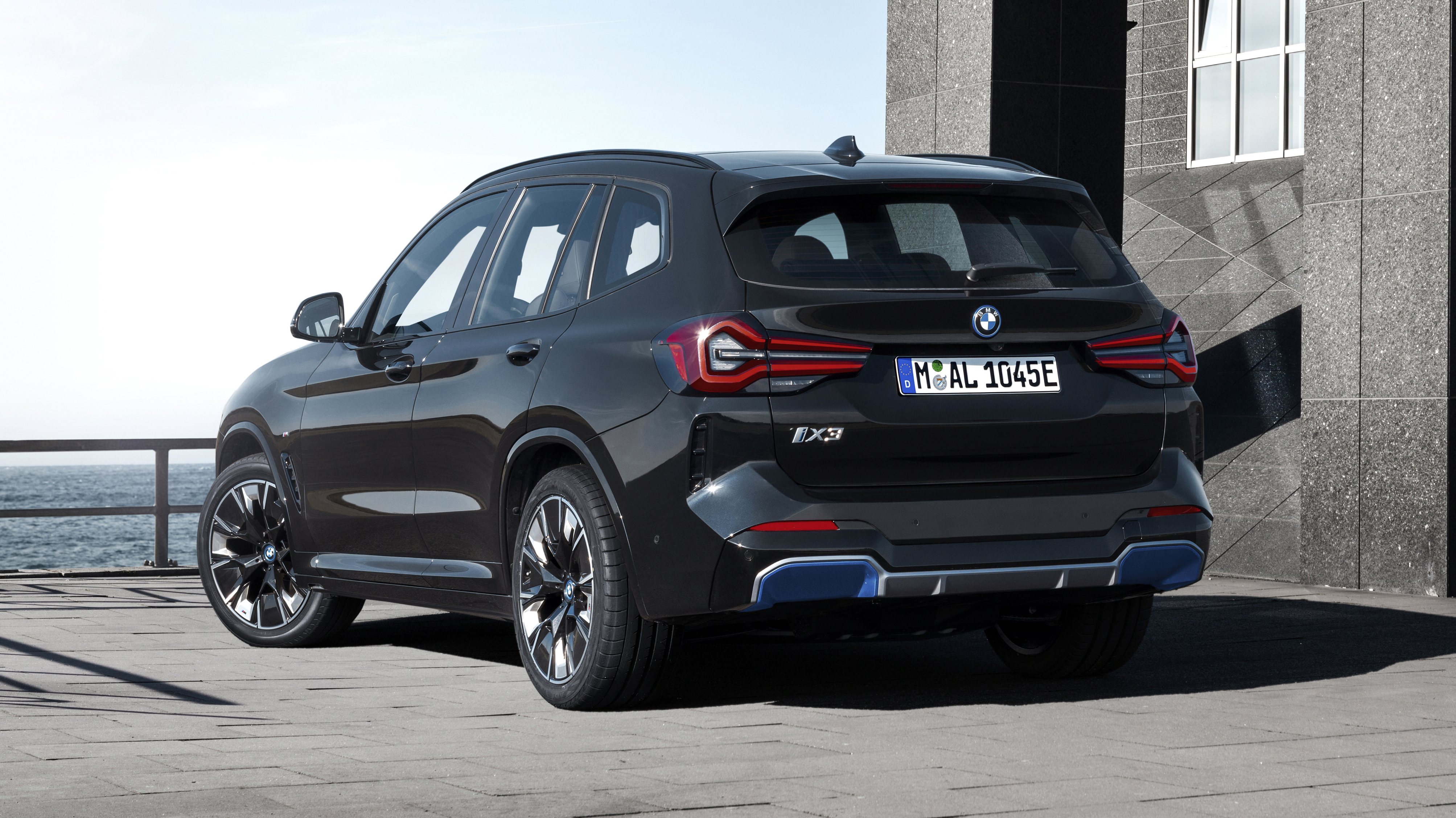 2021 BMW iX3