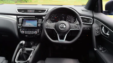 Nissan Qashqai: Old vs New