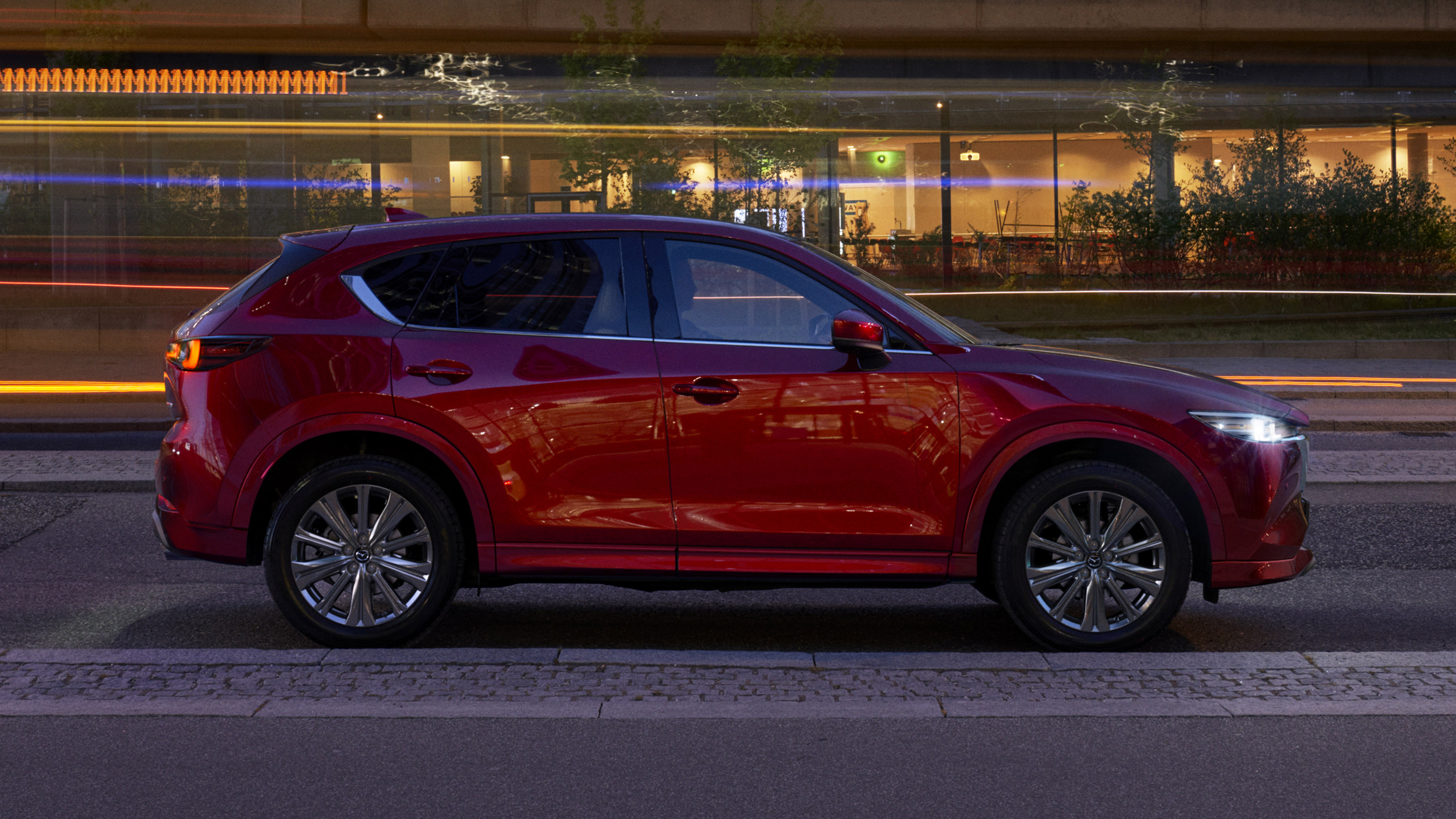 2022 Mazda CX-5 GT Sport side view