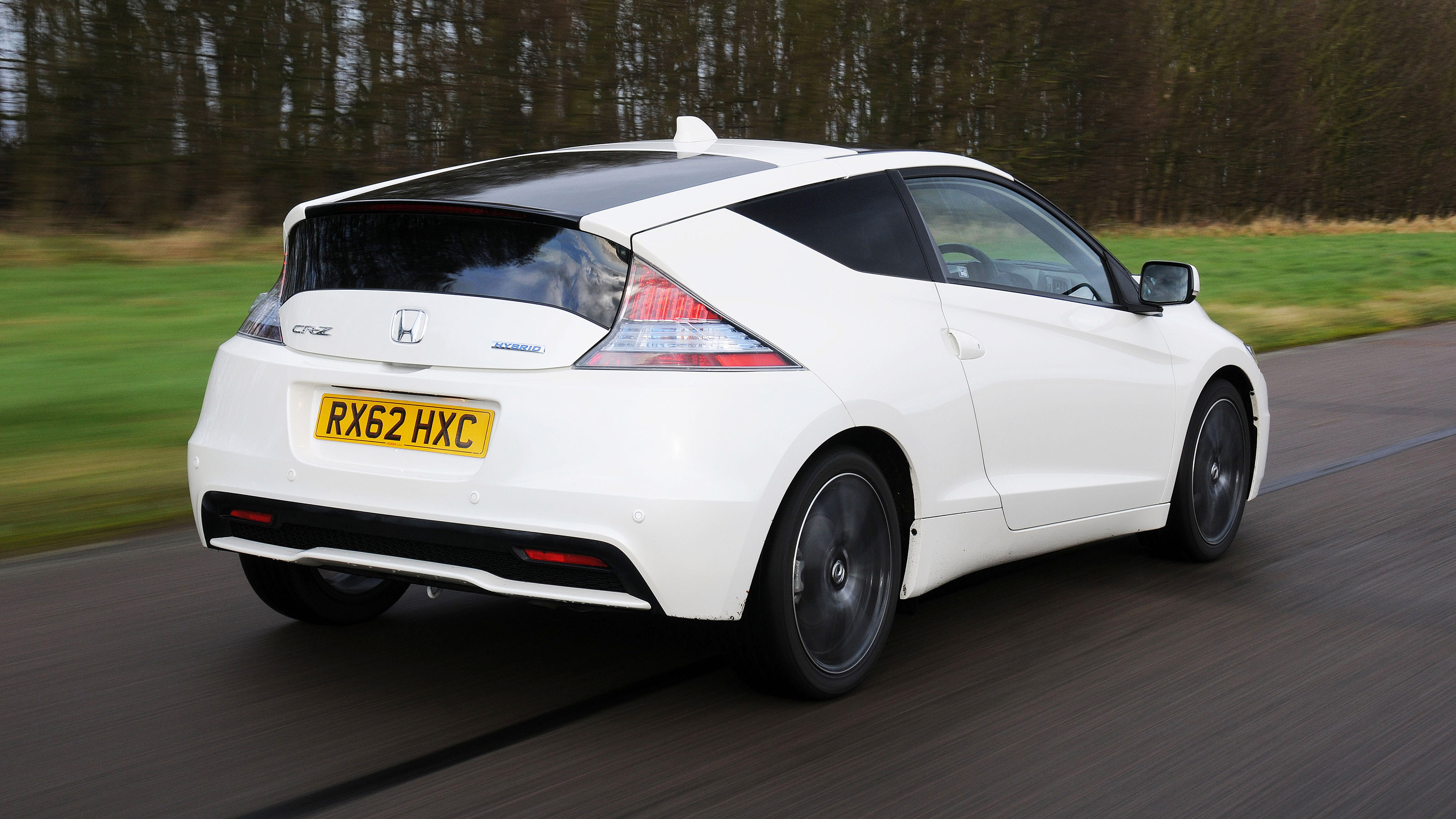 Honda CR-Z driving - rear