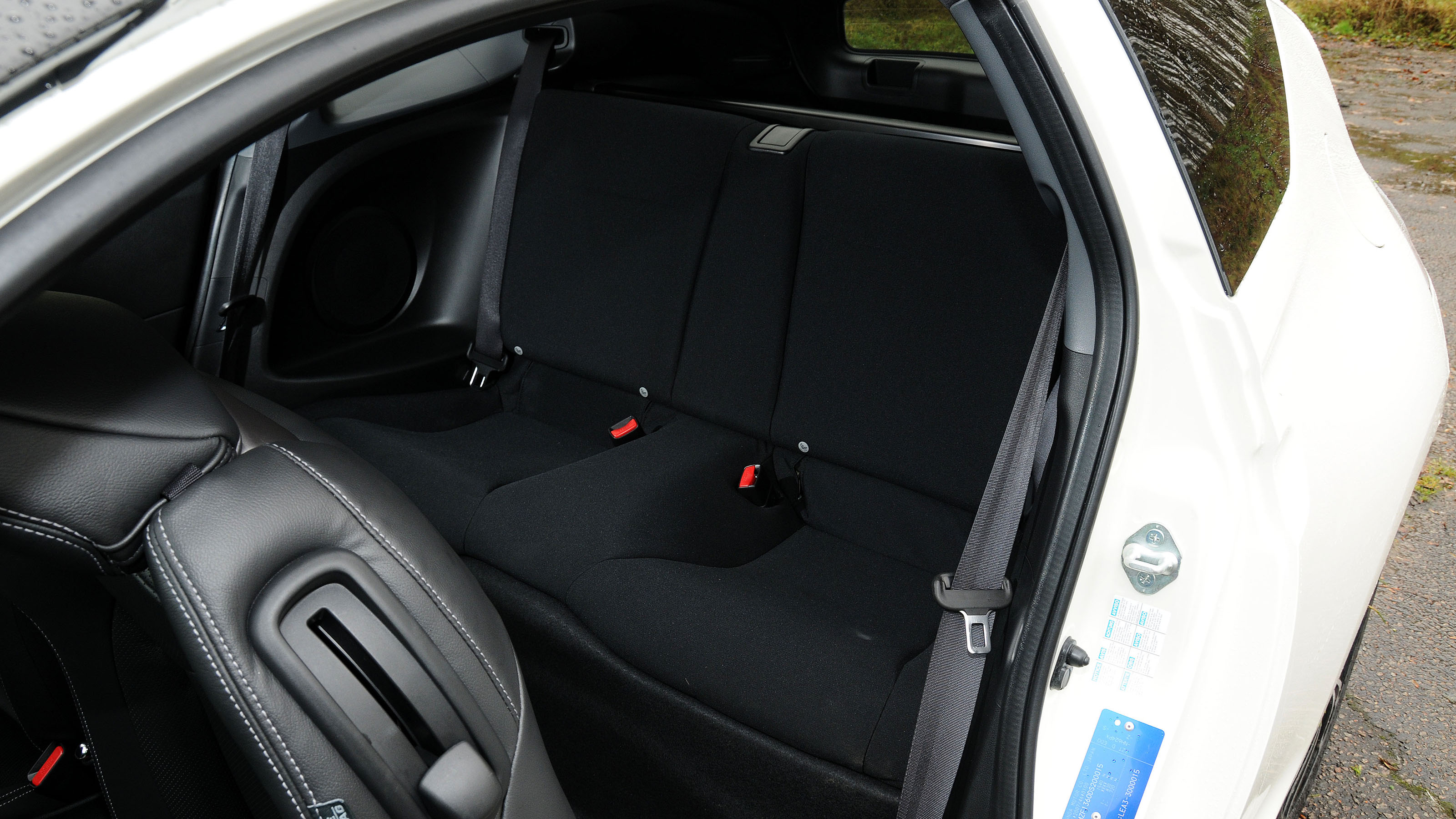 Honda CR-Z rear seats