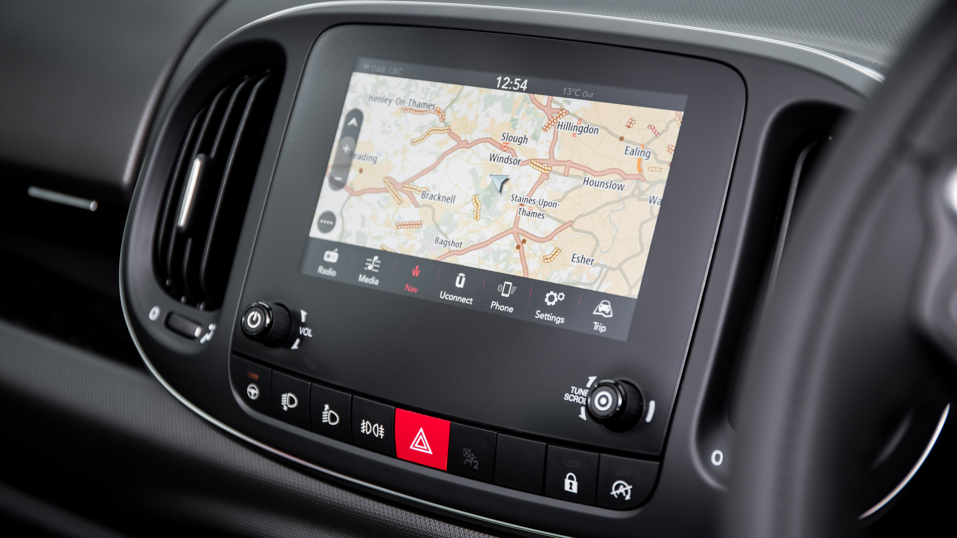 Fiat 500L sat nav