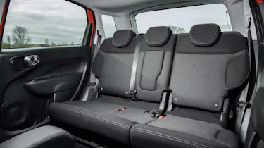 Fiat 500L rear seats