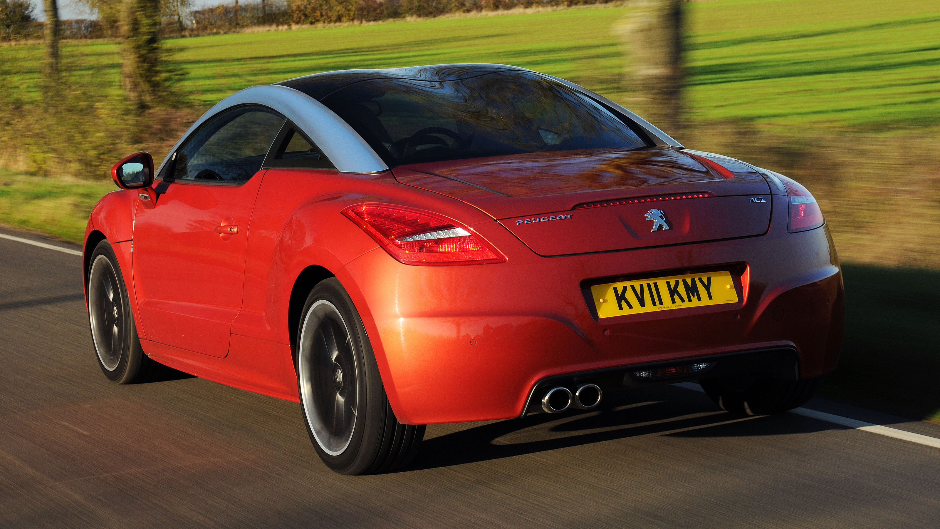 Peugeot RCZ driving - rear