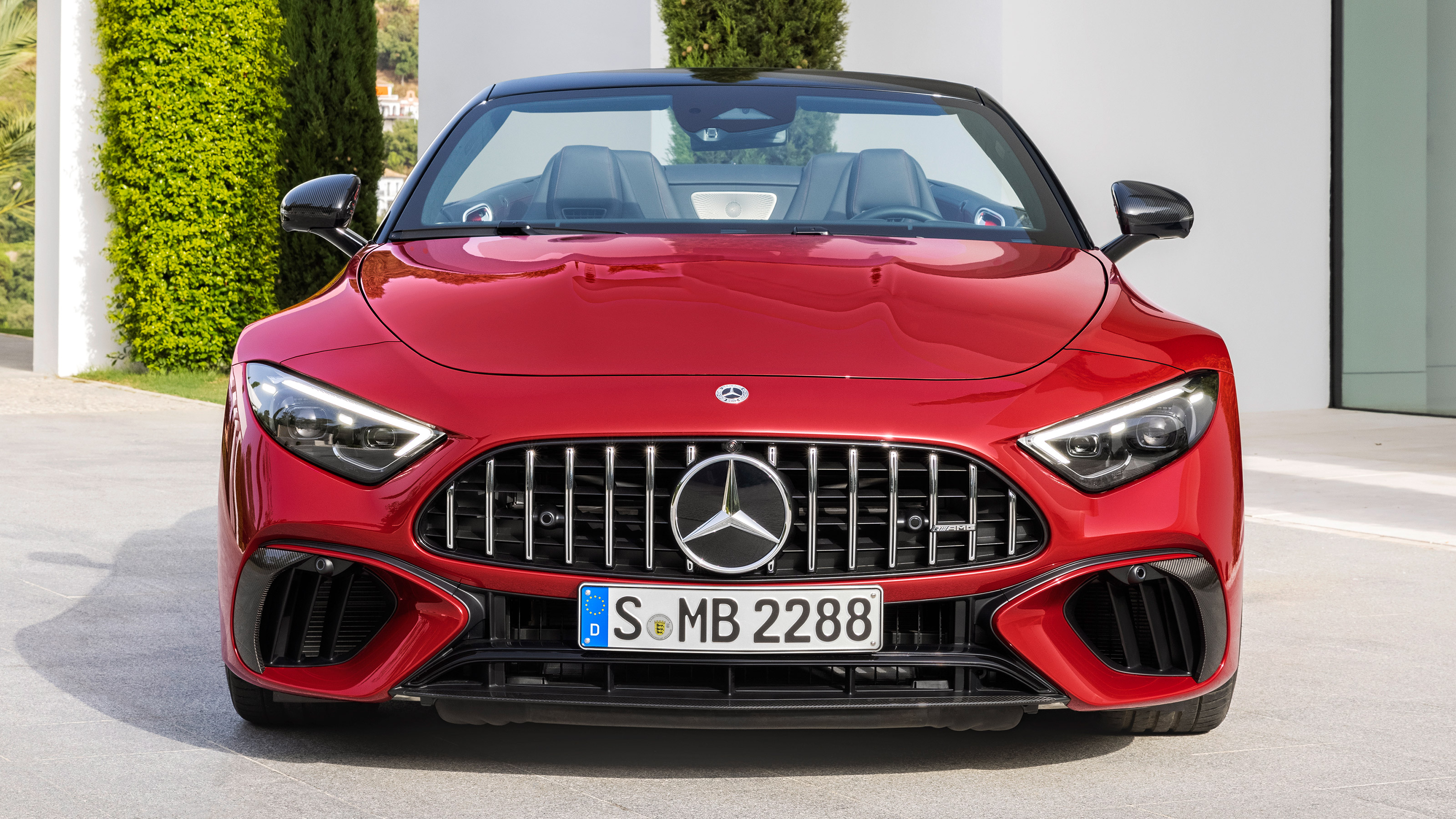 2022 Mercedes SL - front view
