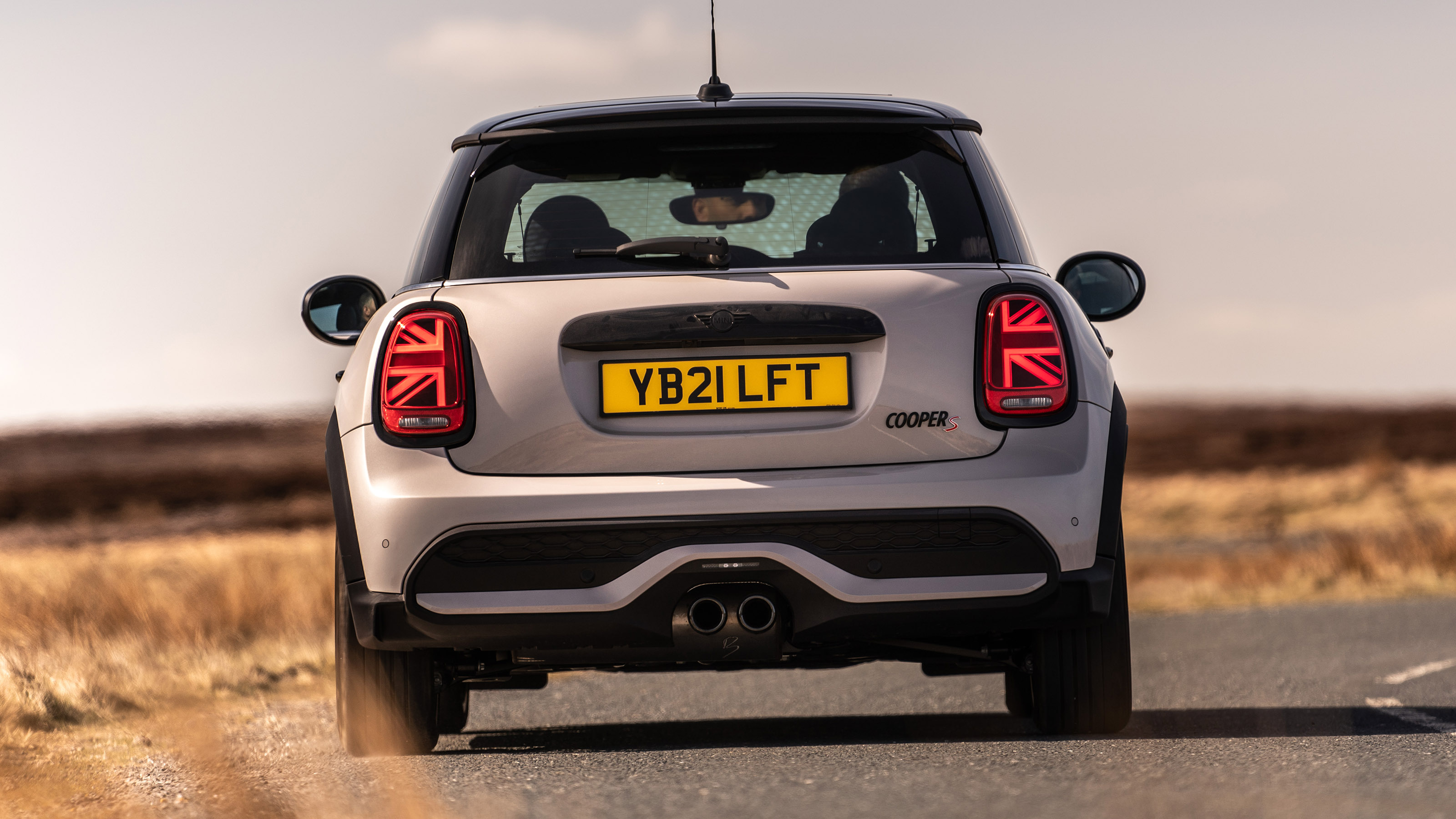 2021 MINI hatchback driving - rear end