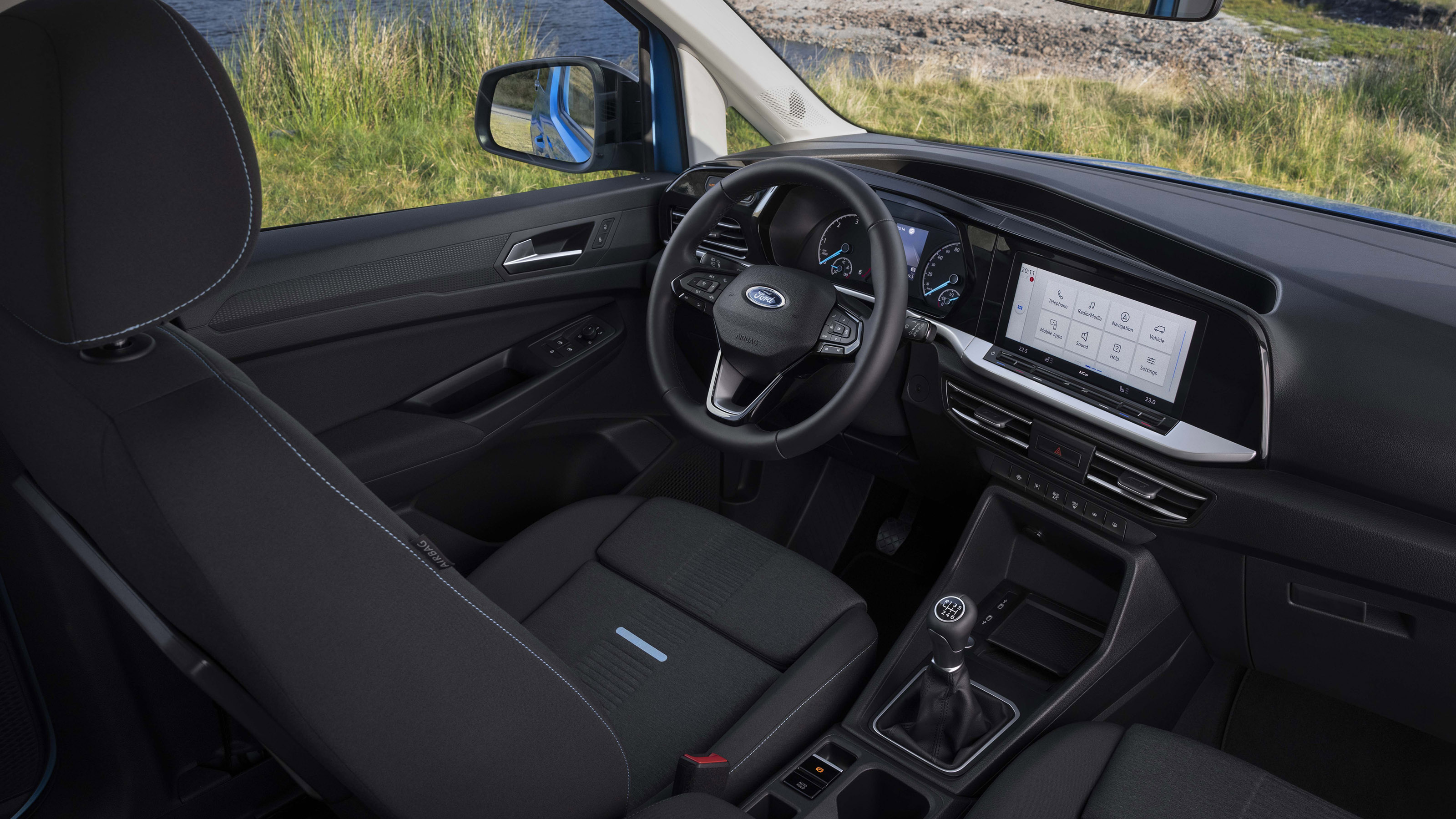 New Ford Tourneo Connect interior