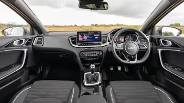 2021 Kia Ceed interior