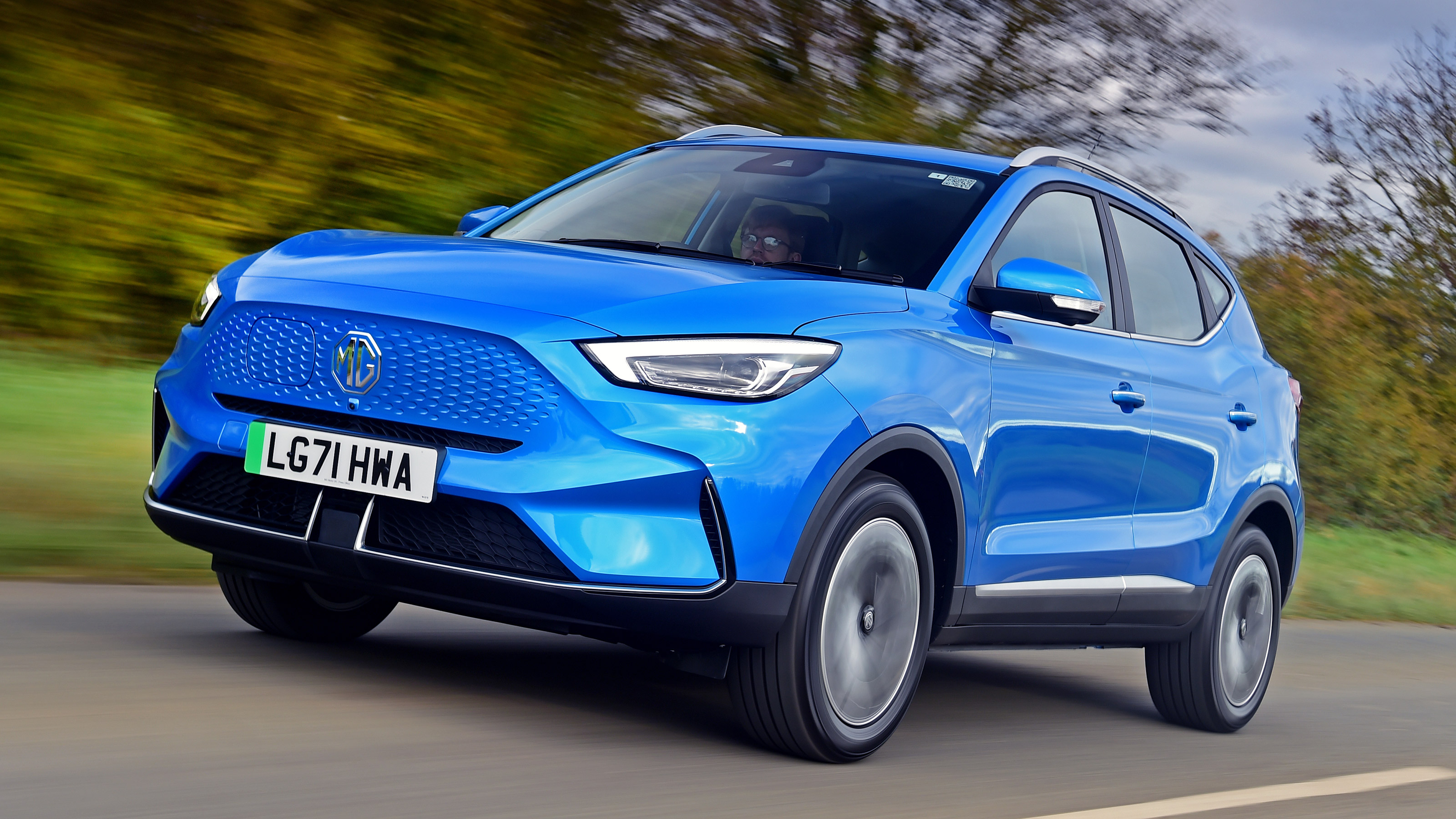 2021 MG ZS EV - front 3/4 dynamic