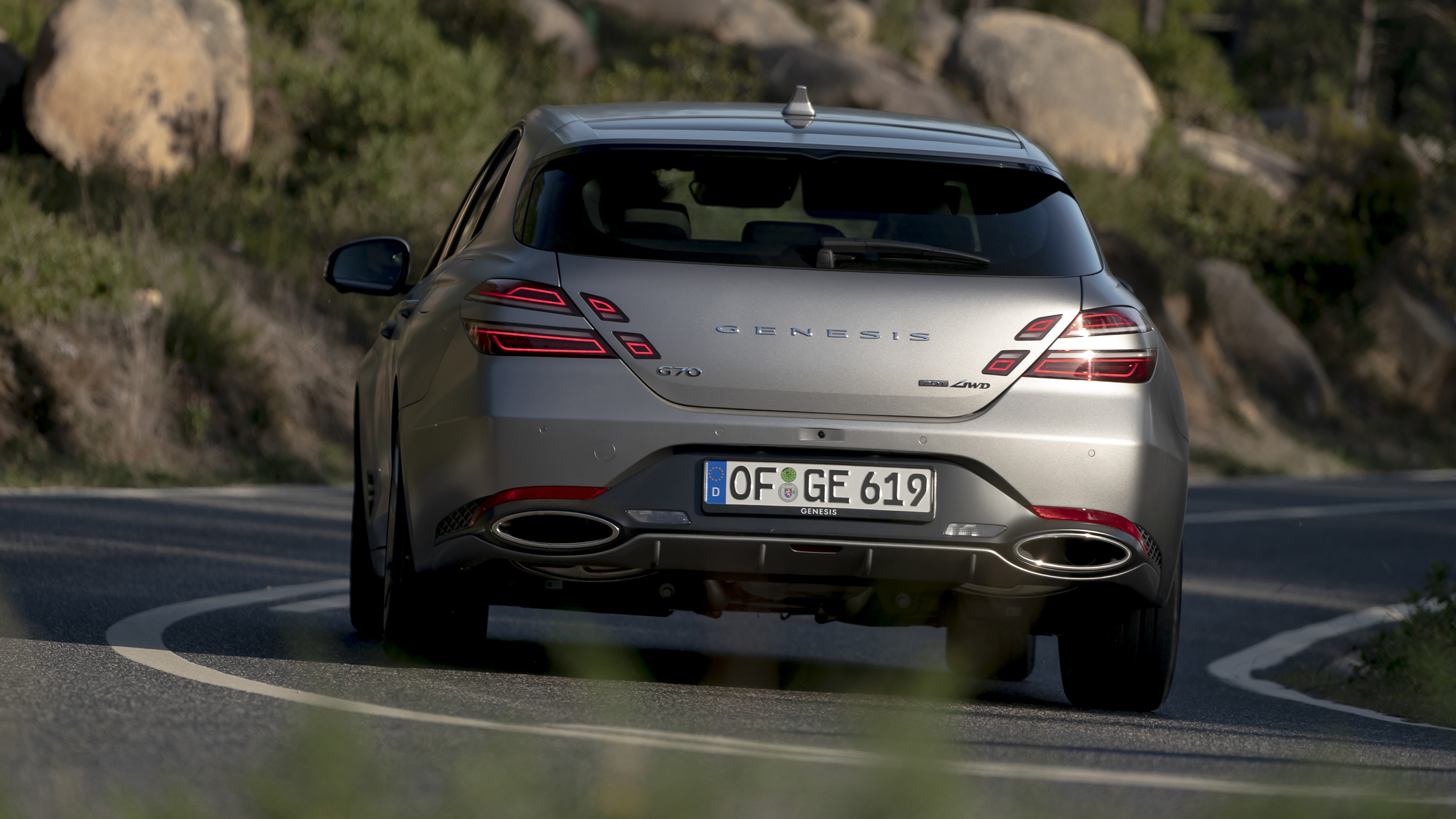 Genesis G70 Shooting Brake driving - rear view