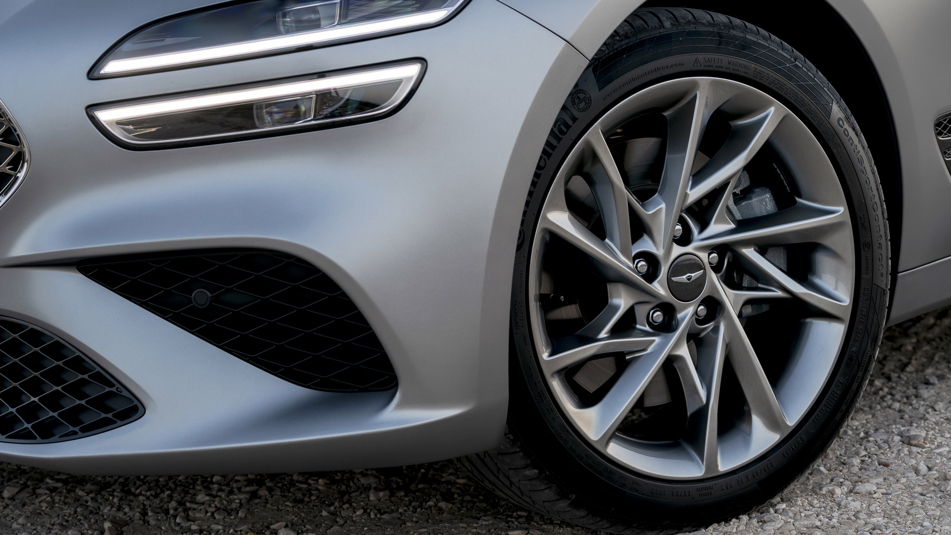 Genesis G70 Shooting Brake wheel