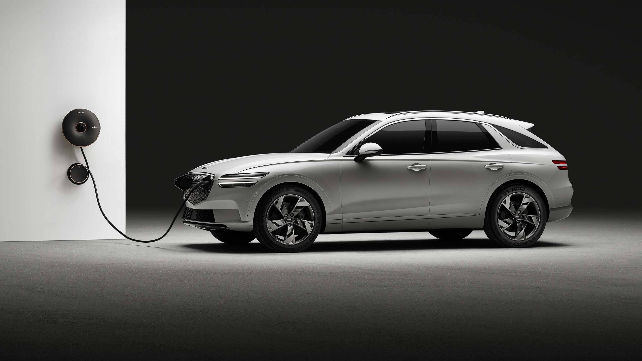 Genesis Electrified GV70