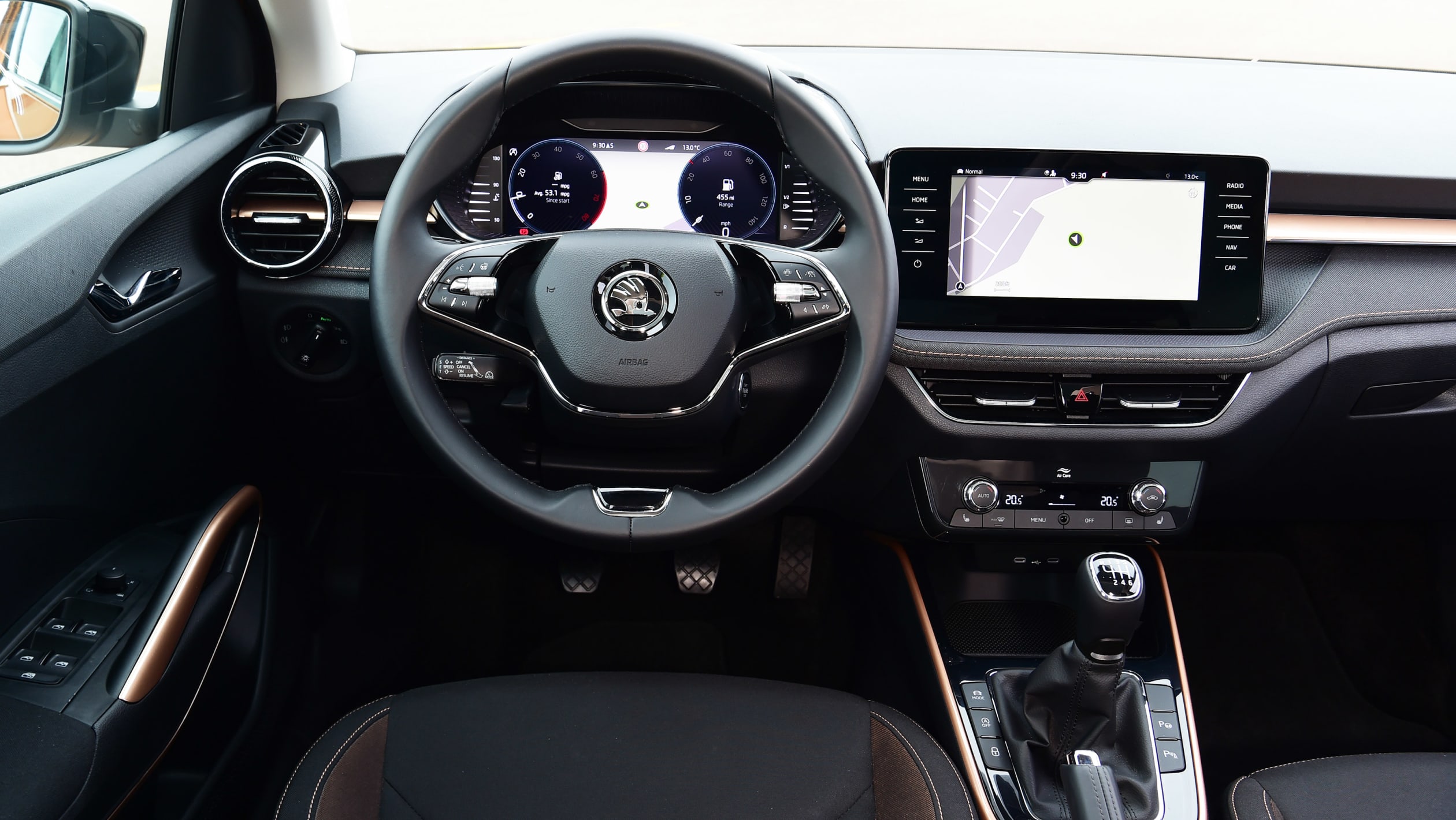 Skoda Fabia 2021 - interior 