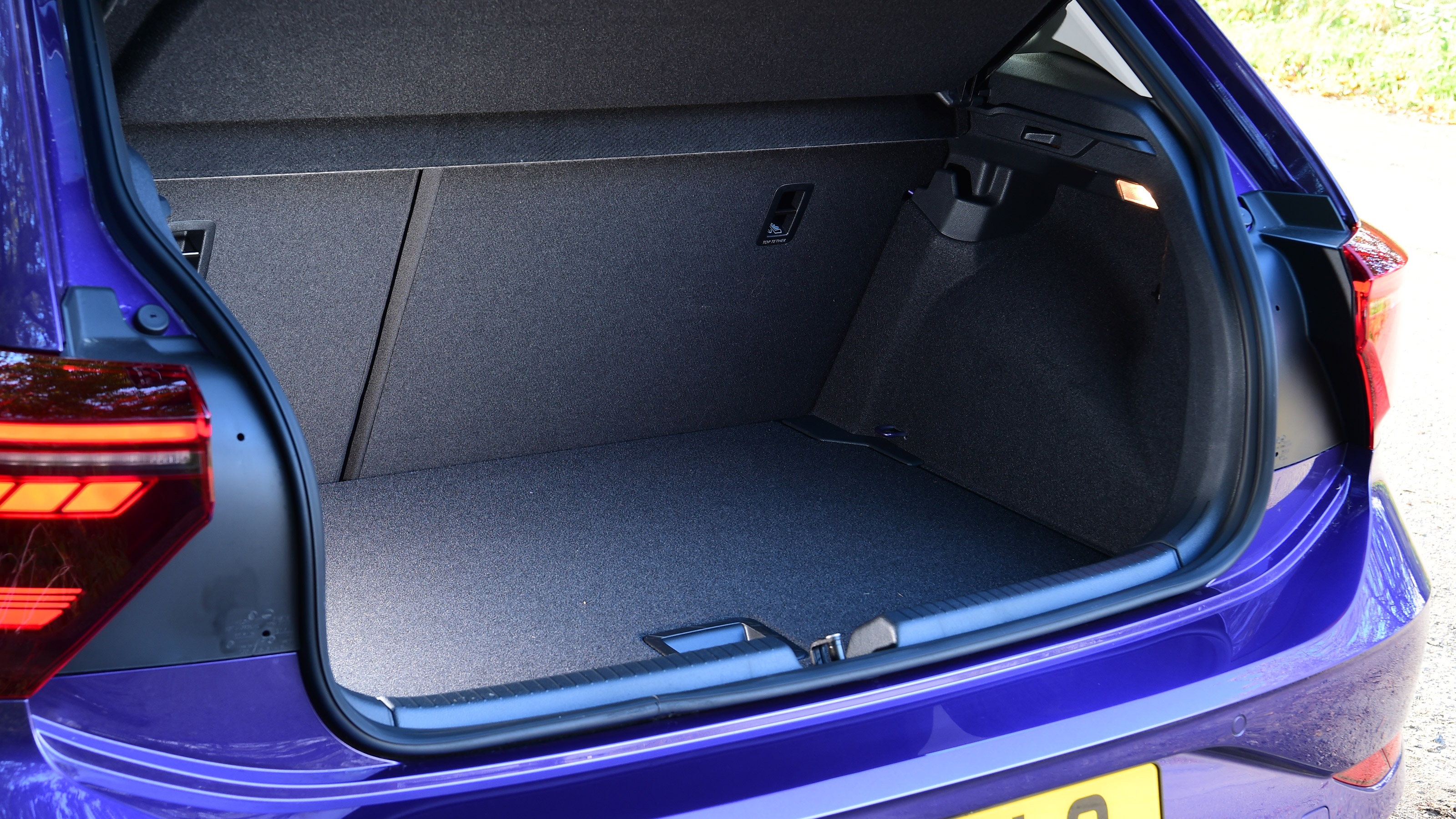 Volkswagen Polo - boot