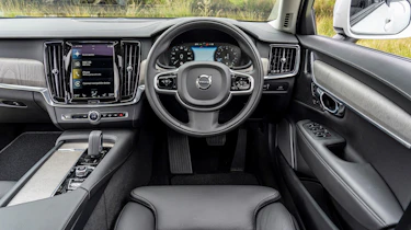 Volvo V90 Cross Country interior