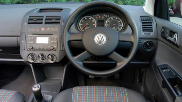 Polo interior