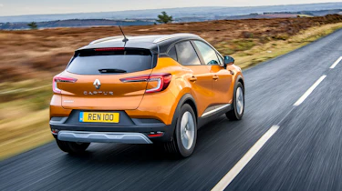 Renault Captur - rear 3/4