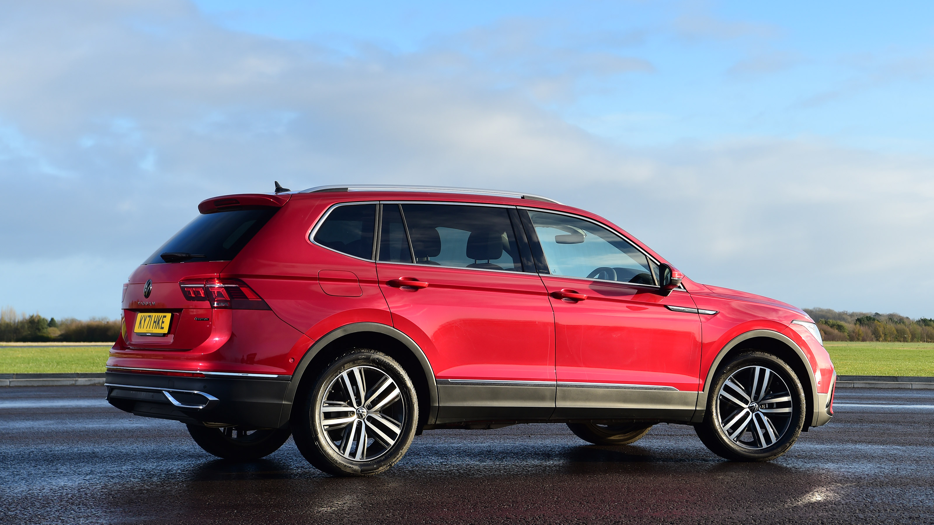 Volkswagen Tiguan Allspace SUV