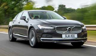 Volvo S90 driving