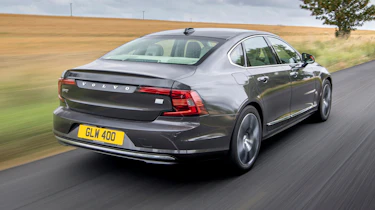Volvo S90 driving - rear