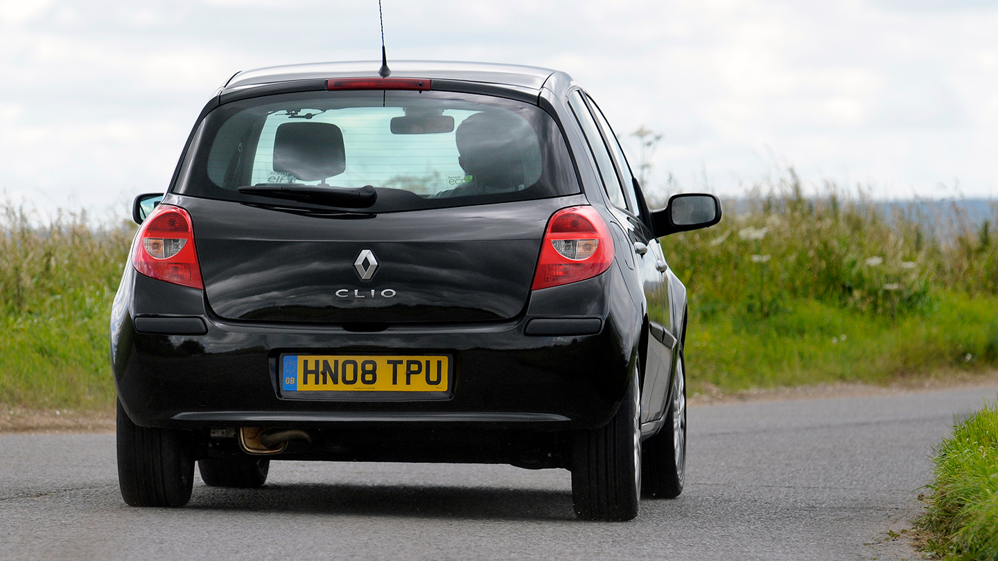Clio rear