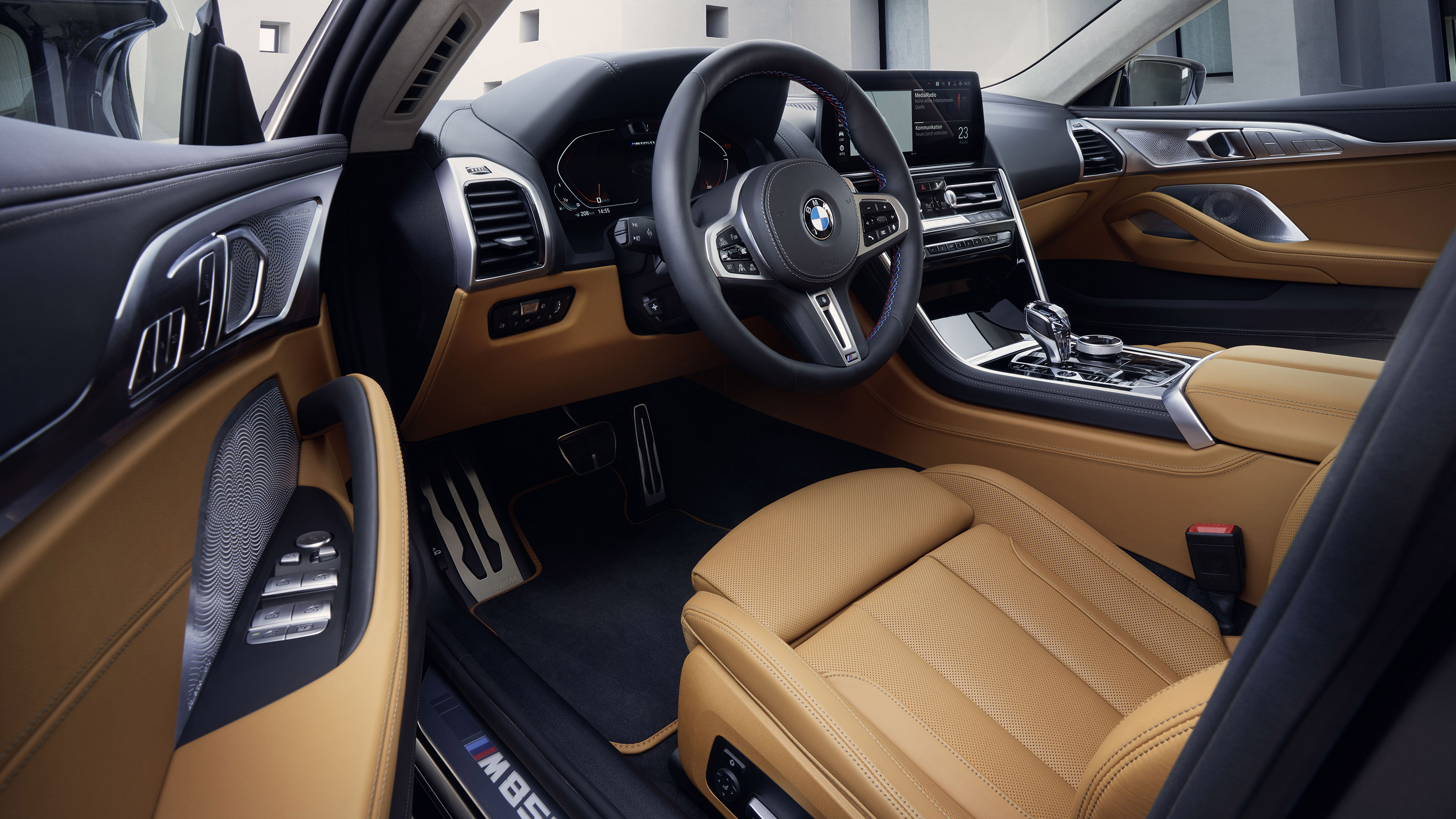 2022 BMW 8 Series Gran Coupe interior