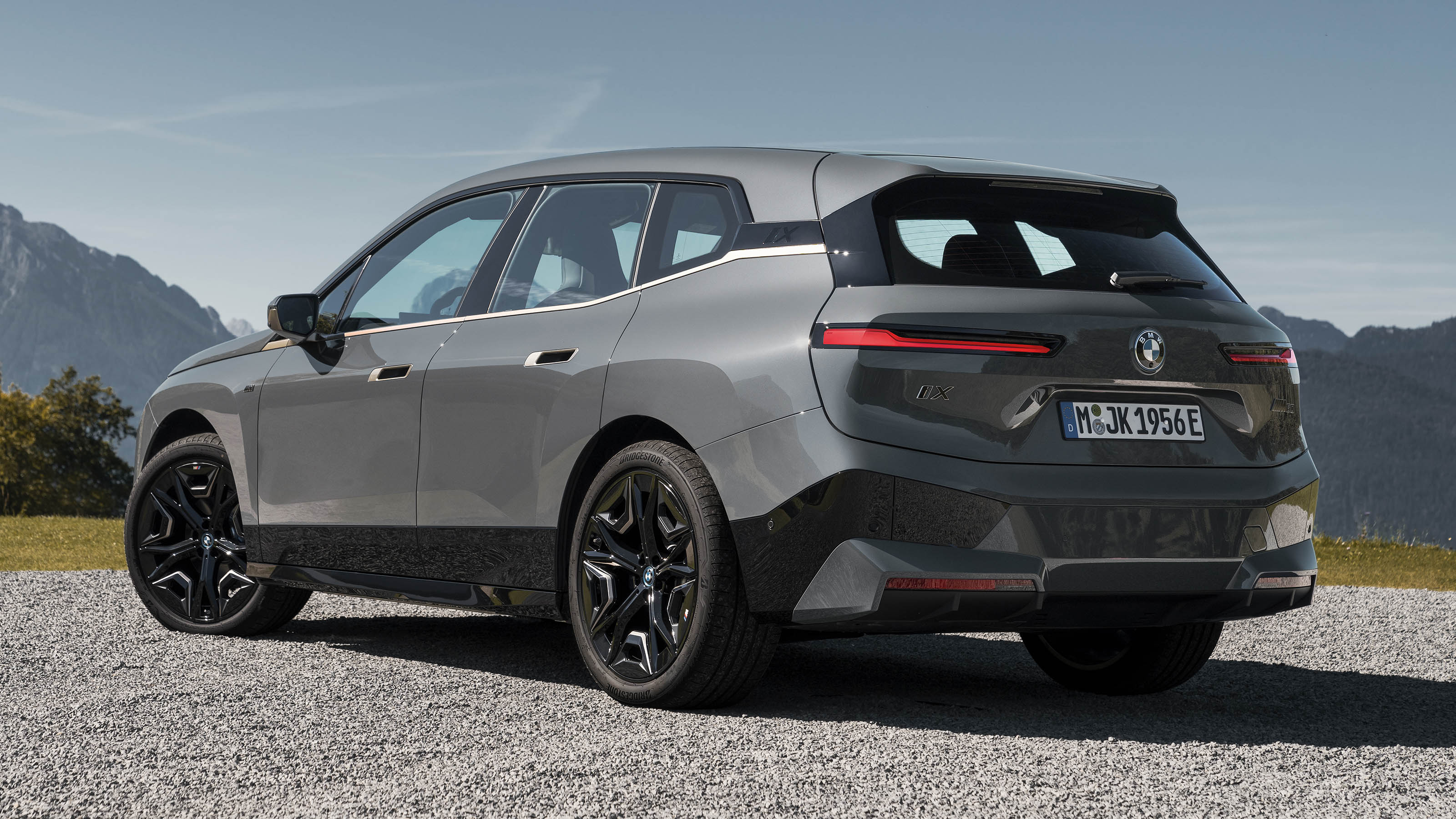 2022 BMW iX M60 rear