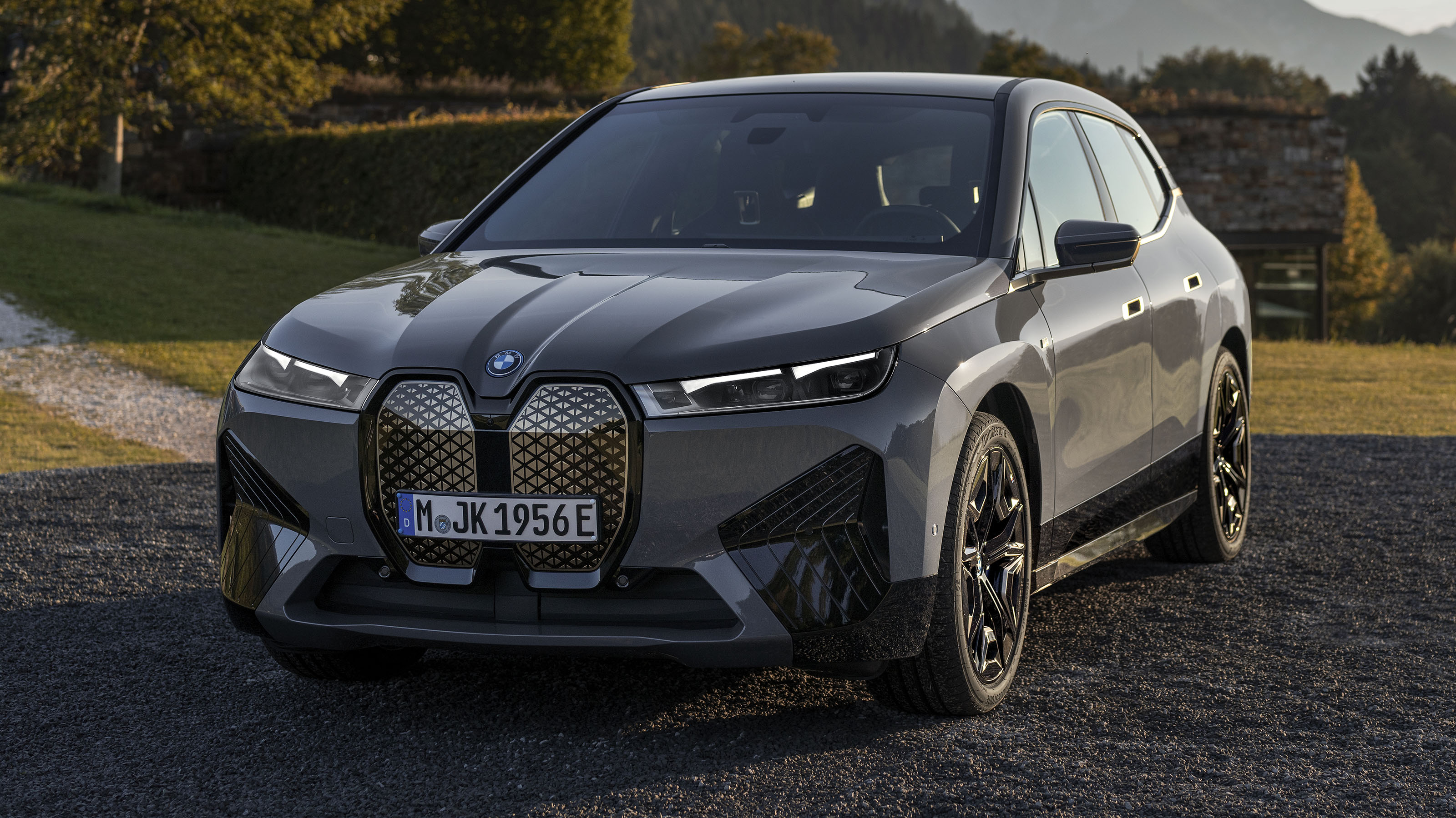 2022 BMW iX M60