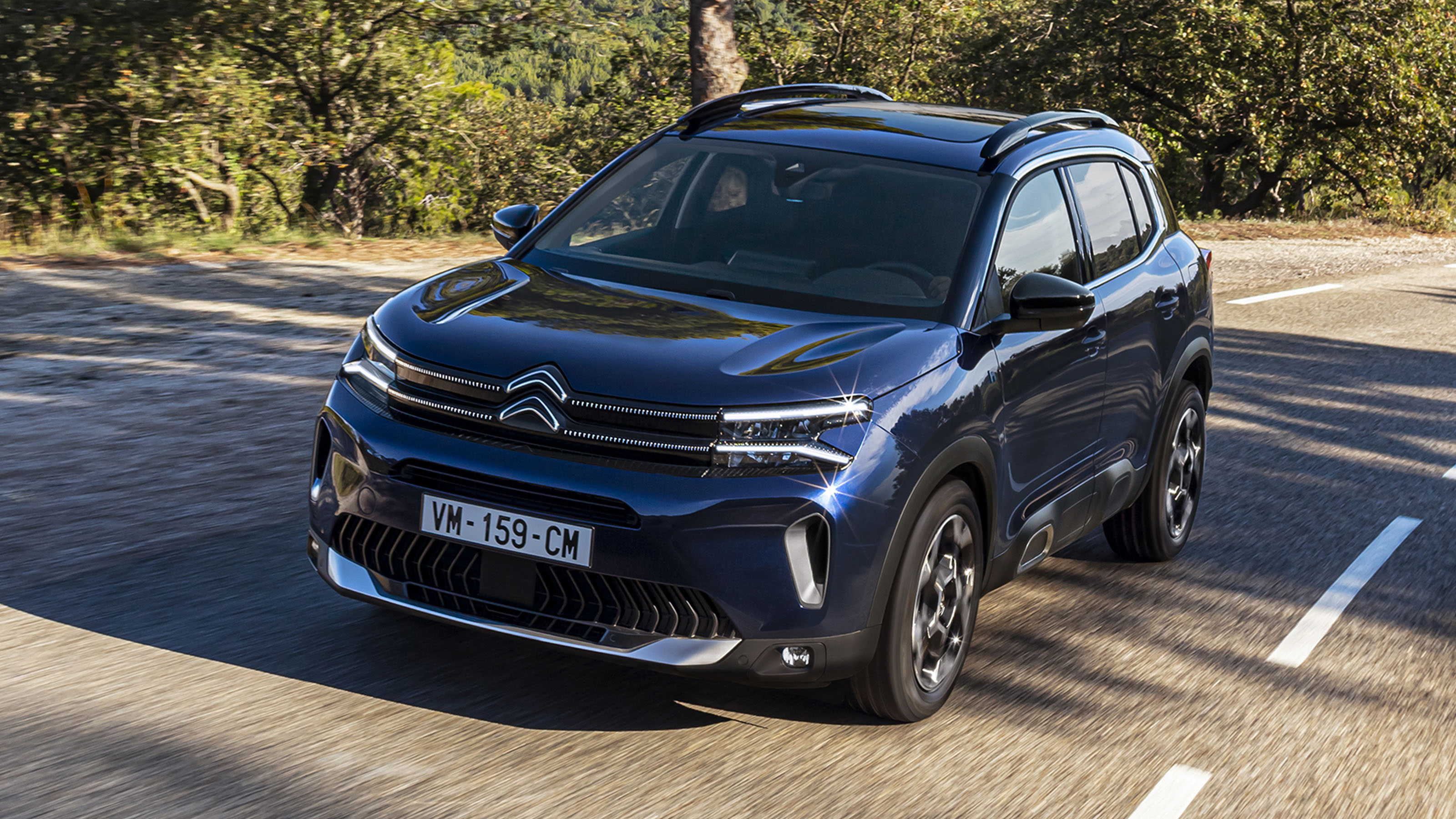 Citroen C5 Aircross facelift driving
