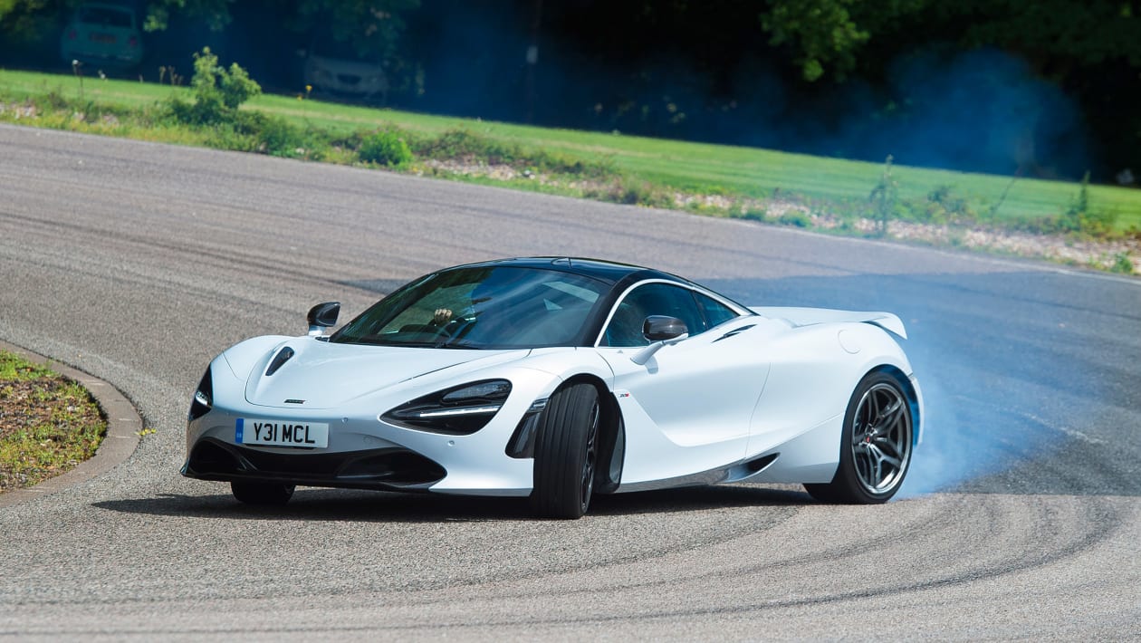 McLaren 720S coupe - hard cornering 