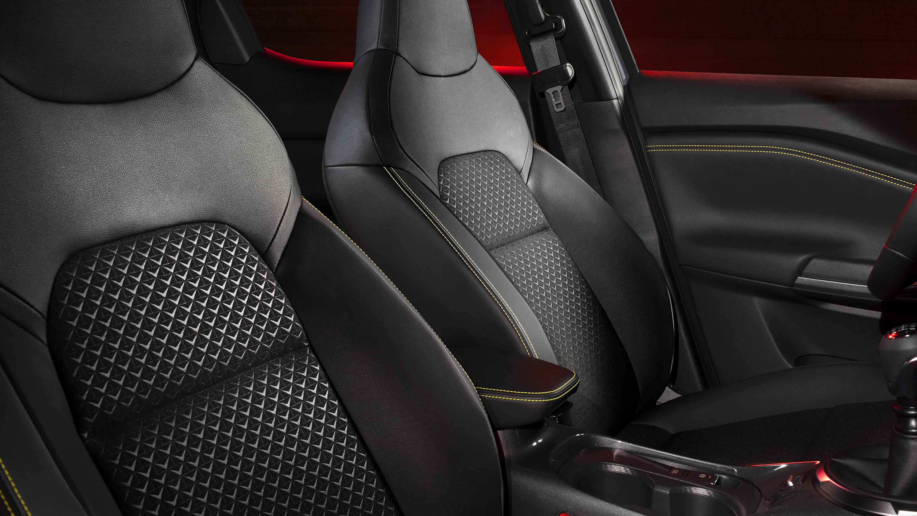  Nissan Juke Kiiro seats