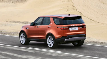 2016 Land Rover Discovery - rear
