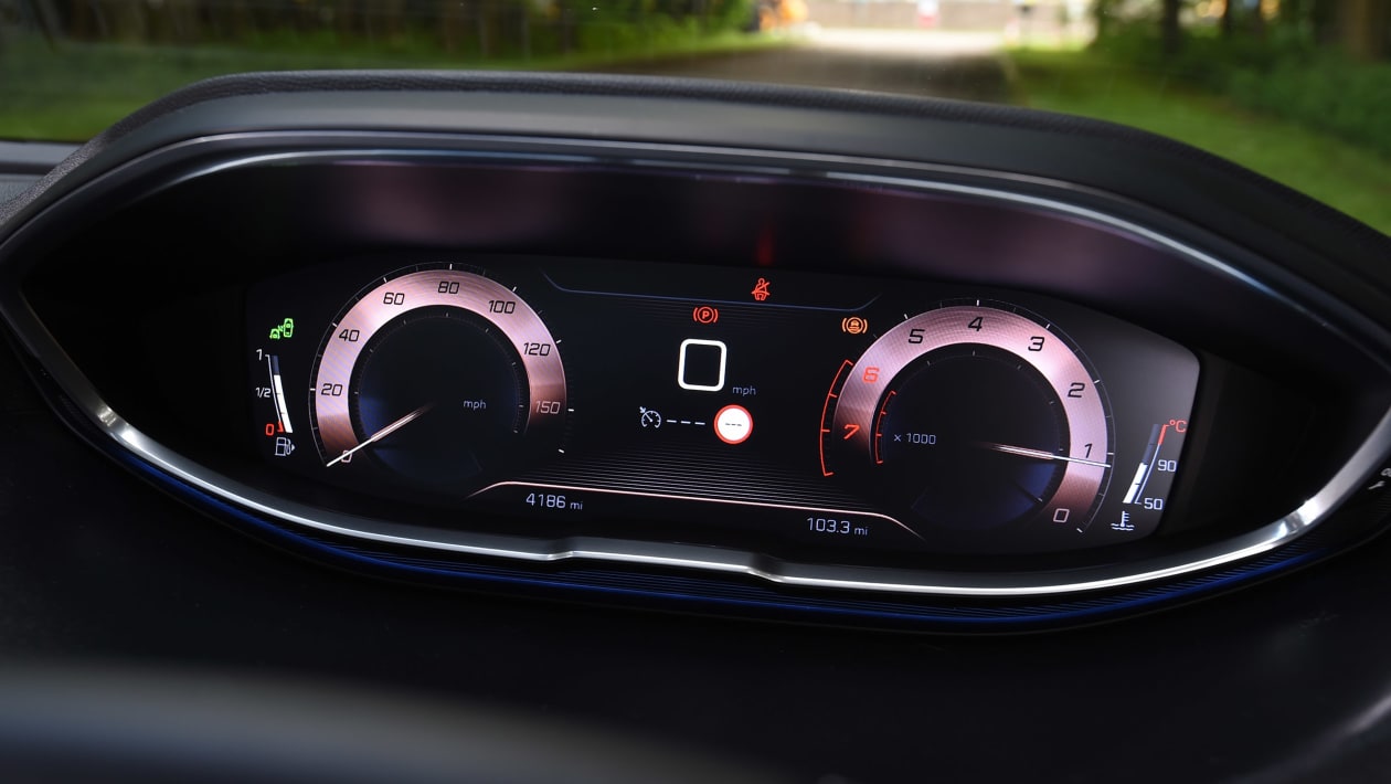 Used Peugeot 3008 review: 2017-Present (mk2) - dial cluster