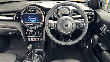Used MINI hatchback: 2014 to present (Mk3) - interior