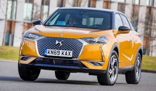 DS 3 Crossback in yellow