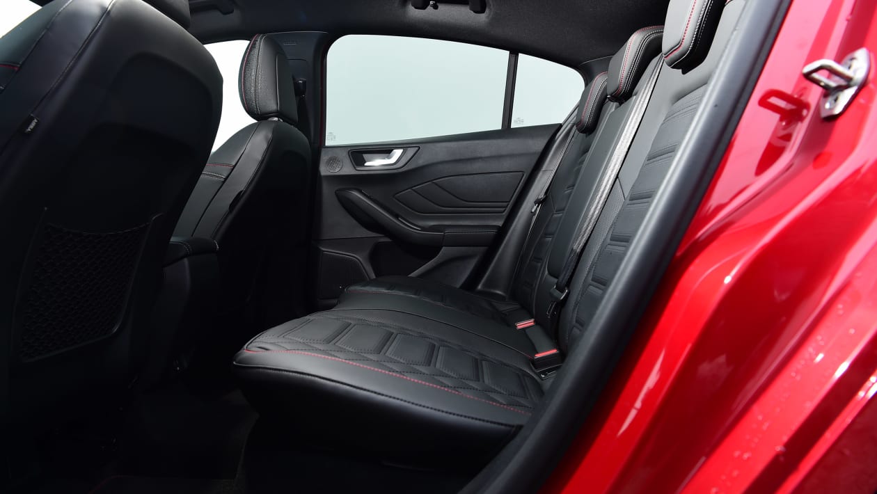 Ford Focus - rear seats