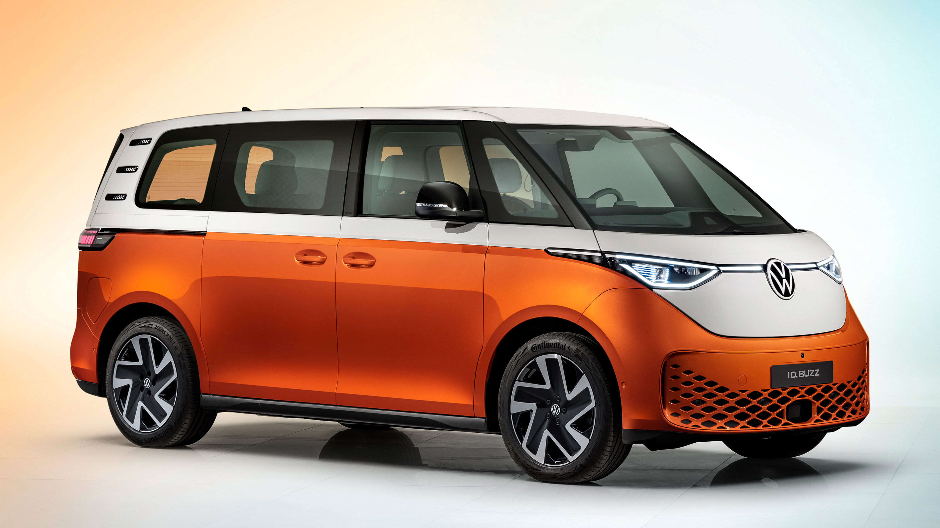 New 2022 Volkswagen ID. Buzz MPV 