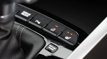 Kia Stonic GT-Line S buttons