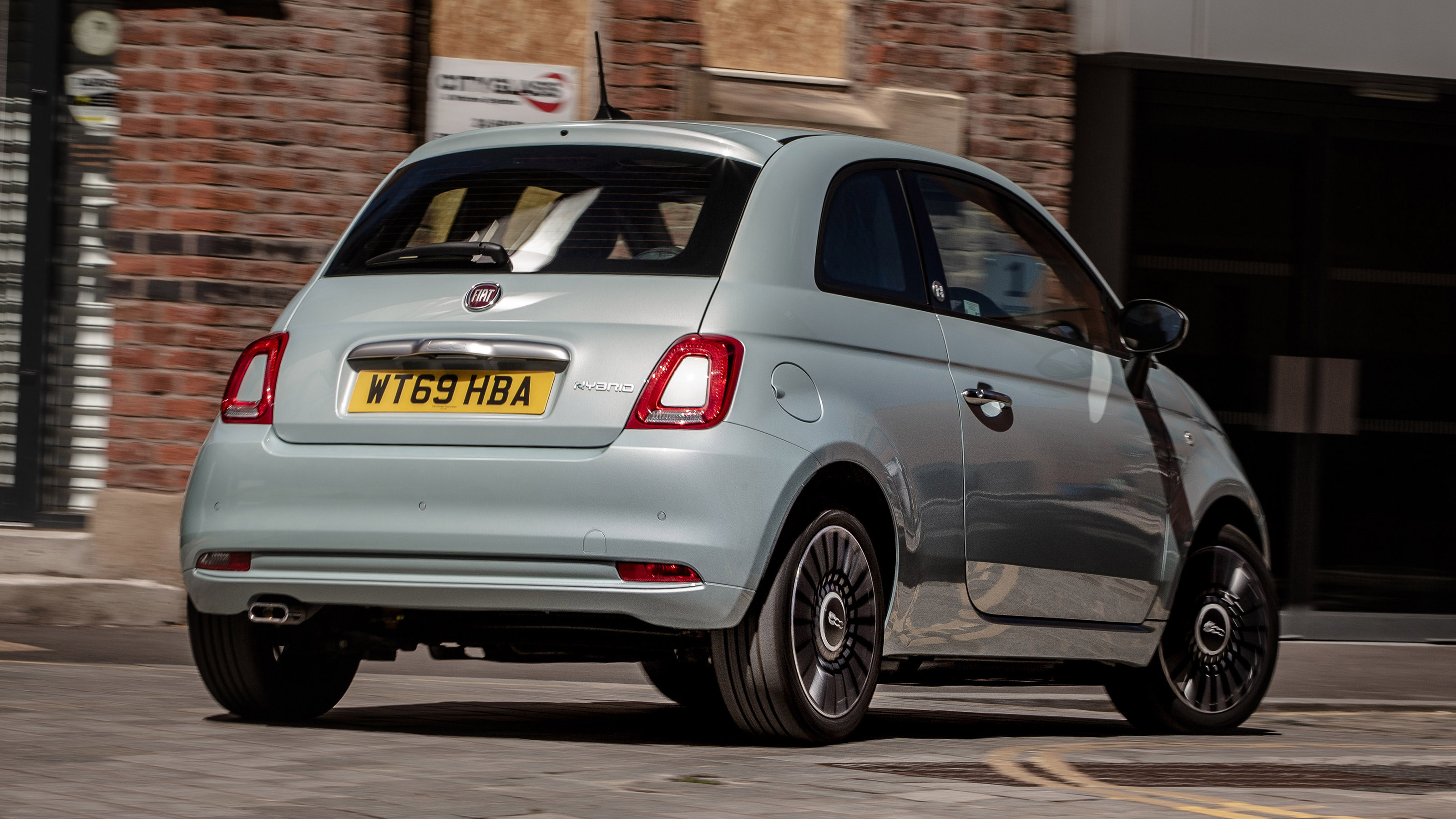2019 Fiat 500 driving - rear