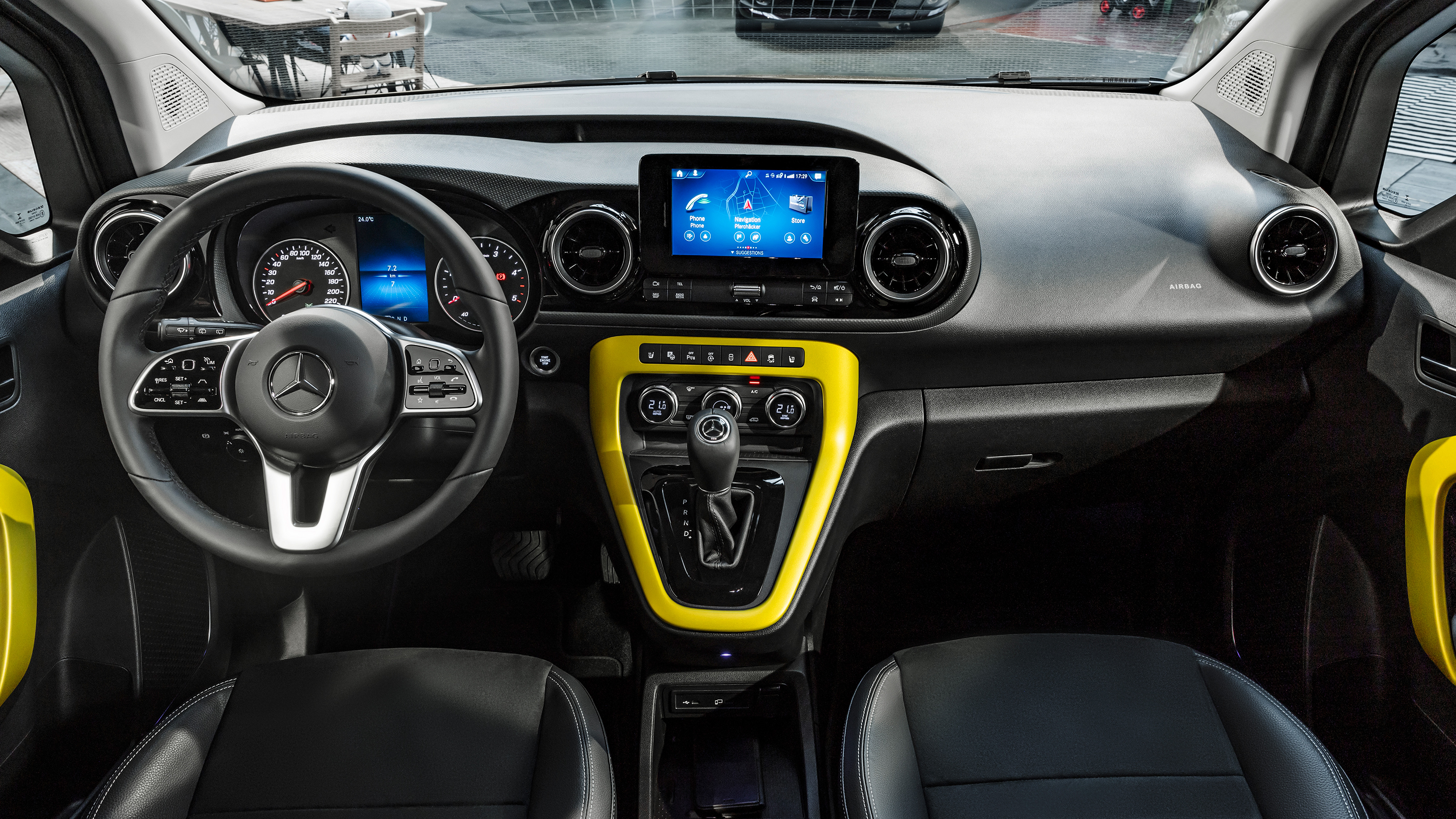 Mercedes T-Class 2022  - dash