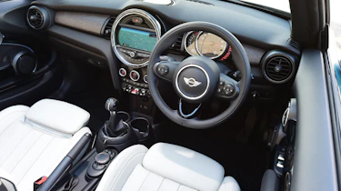 MINI Convertible interior