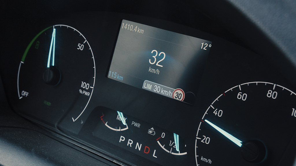 Instrument cluster