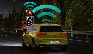 VW Golf traffic sign recognition