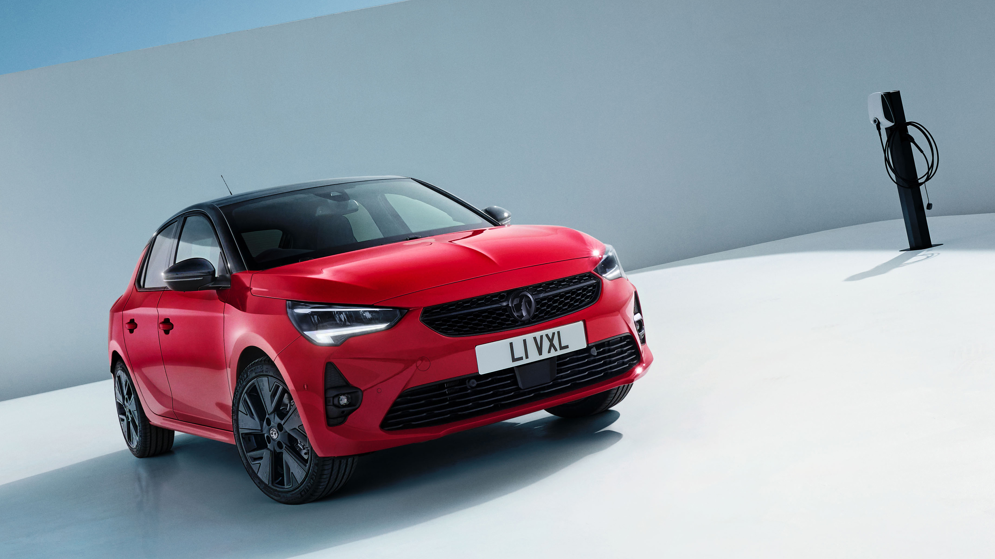 Vauxhall Corsa-e Anniversary Edition - front 2