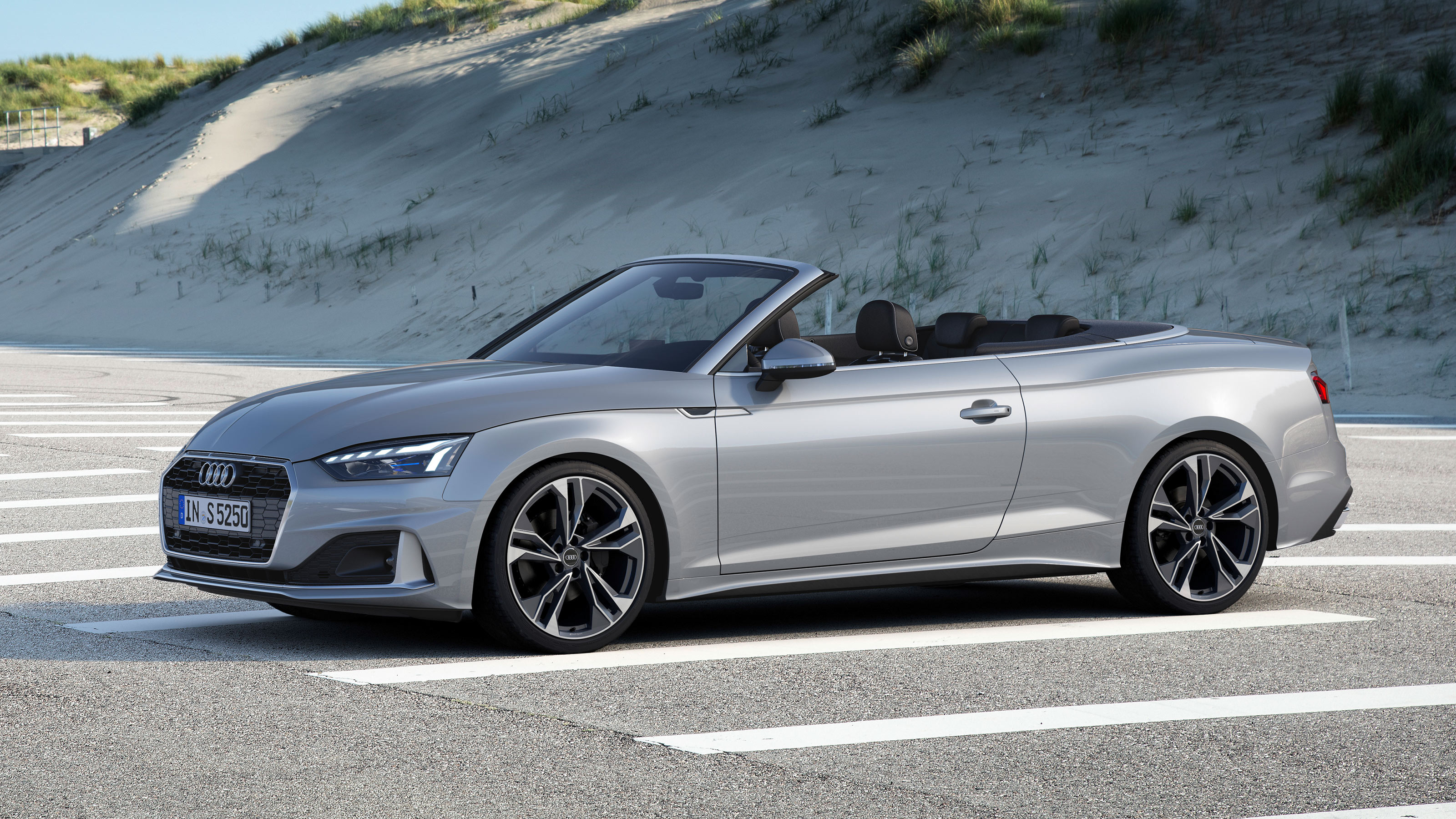 Audi A5 Cabriolet side