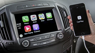 Apple CarPlay