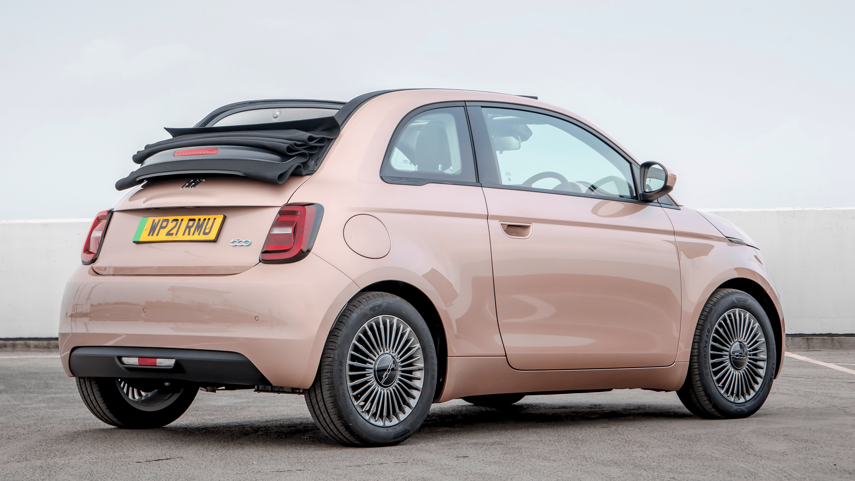 Fiat 500 Rose Gold