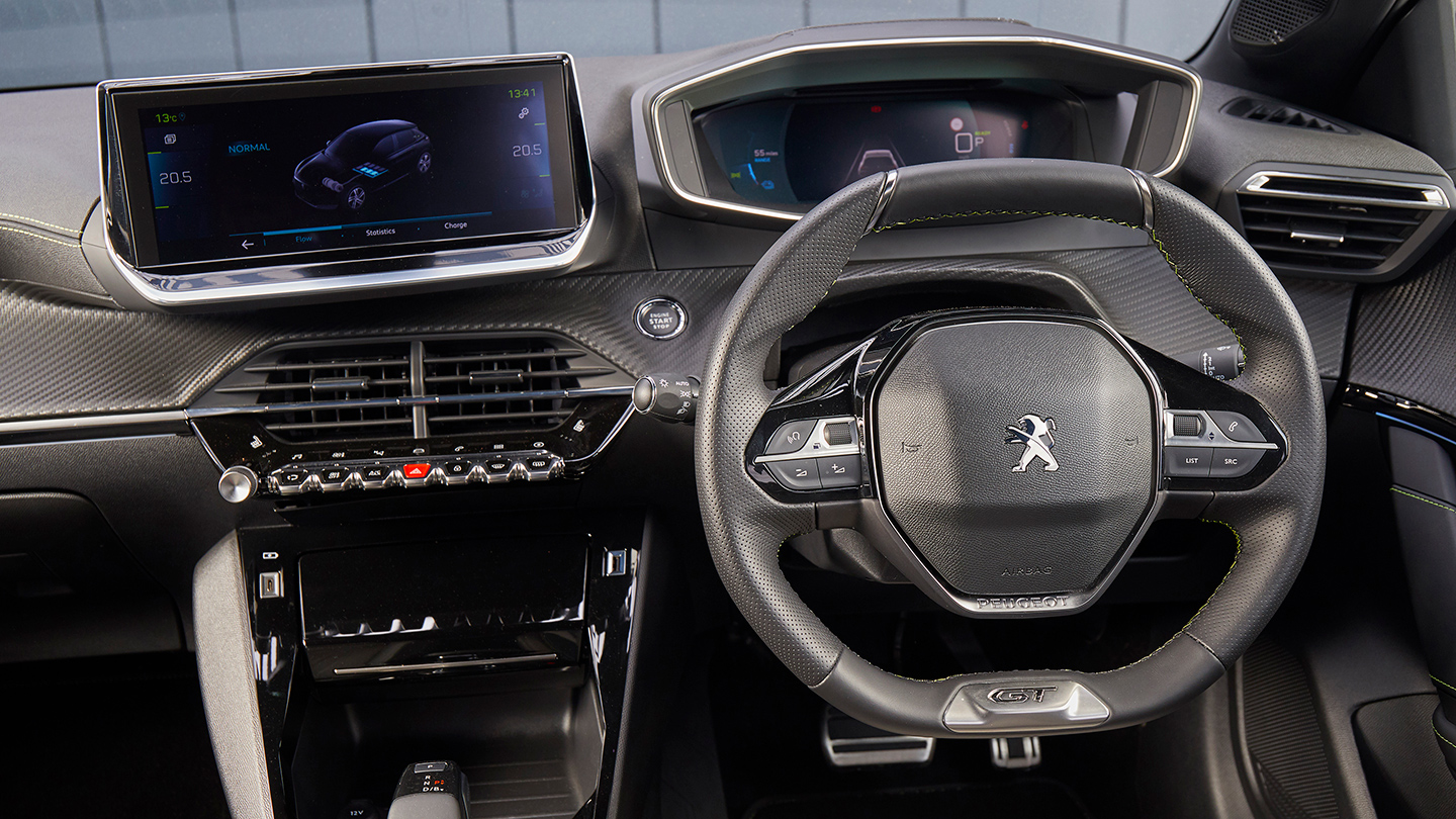 2022 Peugeot 208 interior